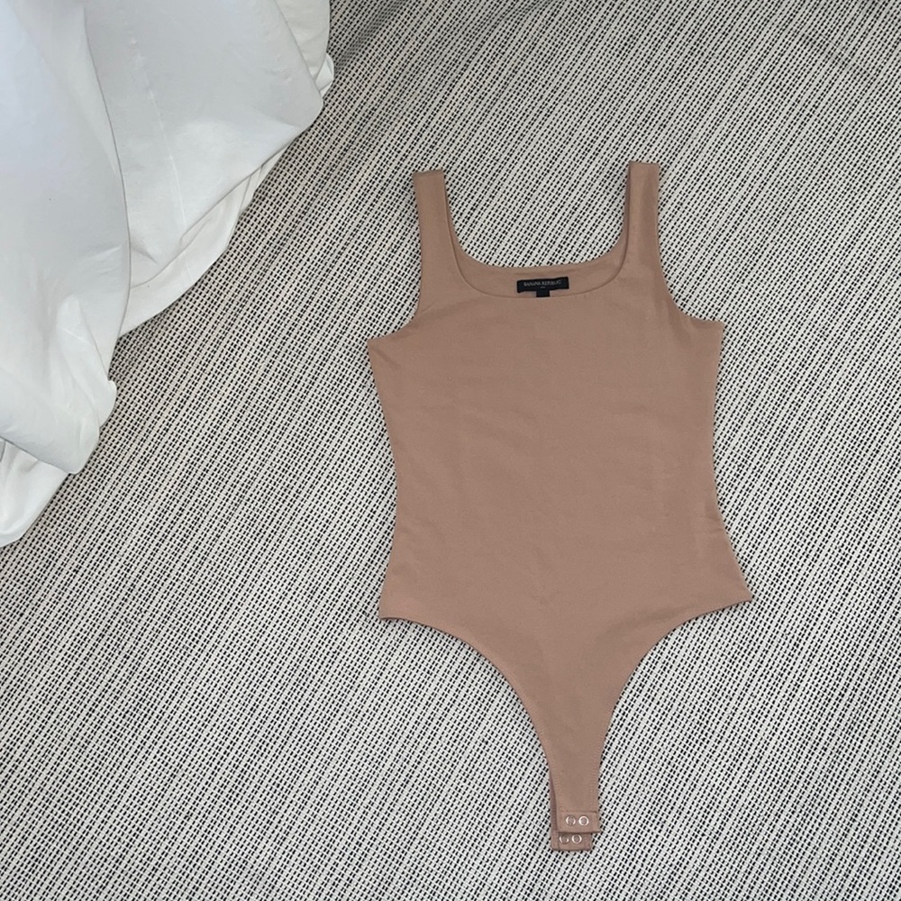 Banana Republic Nude Tank Bodysuit Size XS NEW